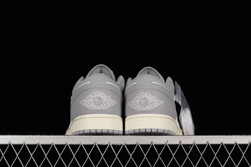 All categories Air Jordan Jordan series basketball shoes Air Jordan 1 Low Air Jordan 1 Low "Vintage Grey" AJ Joe 1 white gray 553558-053